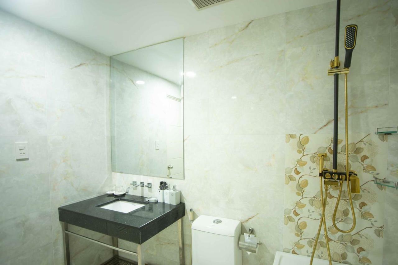 Hotel Reddoorz Near Secc Hô Chi Minh-Ville